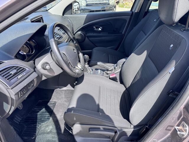 RENAULT MEGANE ESTATE 1.5 DCI SPANISH LHD IN SPAIN 135000 MILES SUPER 2014
